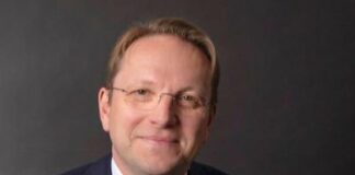 Оливер Вархеи: Преговорната рамка за Северна Македония няма да се промени