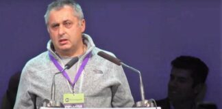 Инфантил се упражнява да управлява държавата