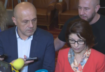 Десислава Атанасова: За нас Кирил Петков, Асен Василев или който и да е излъчен са персона нон грата