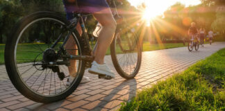 Двама пияни колоездачи се блъснаха на велоалея в Пловдивско