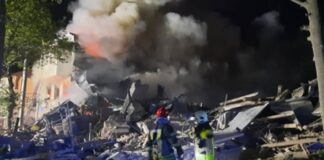 Нови ракетни удари по Харков, поразено е общежитие за хора с увреждания, има загинали и ранени