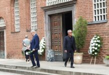 И царят дойде на поклонението пред Камен Костадинов