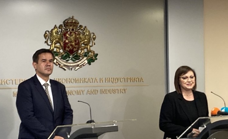 Служебният министър на икономиката Никола Стоянов отговори на Корнелия Нинова