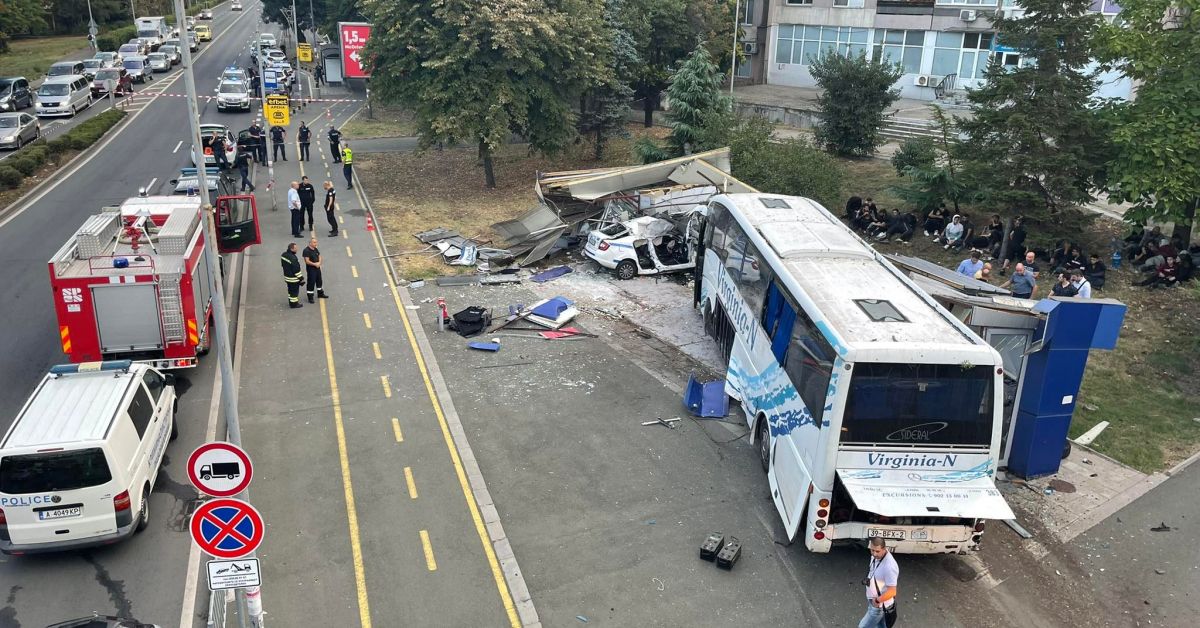 Автобусът –убиец който премаза и уби на място полицаите в
