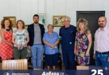 Голям гаф на ДБ в Добрич! Пуснаха предизборни плакати с болничен шеф без негово знание (Видео)