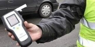 Дрогирано и пияно момиче на 18 г. и с книжка от 7 месеца катастрофира и удари 5 коли