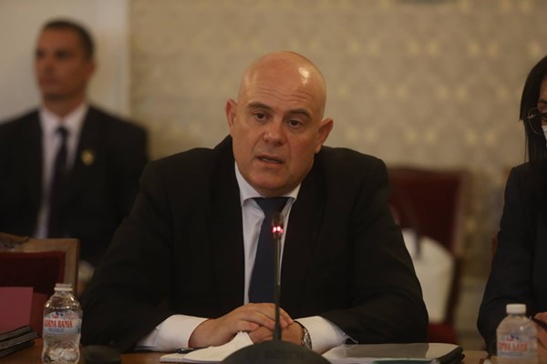 Главният прокурор Иван Гешев коментира по време на заседание на