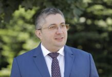 1.05 млн. лева на ден е таксата „въздух“ за българските граждани, която Радев им наложи