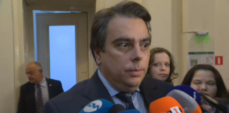 Асен Василев: Ако бюджетът не бъде приет, си подавам оставката