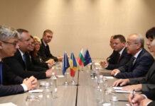 Донев и Чука обсъдиха Шенген и мостовете над Дунав