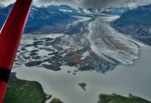 Руснаци избягаха с лодка в Аляска от мобилизацията