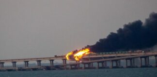 Руското разследване: Камионът, взривил Кримския мост, е тръгнал с ферибот в Бургас