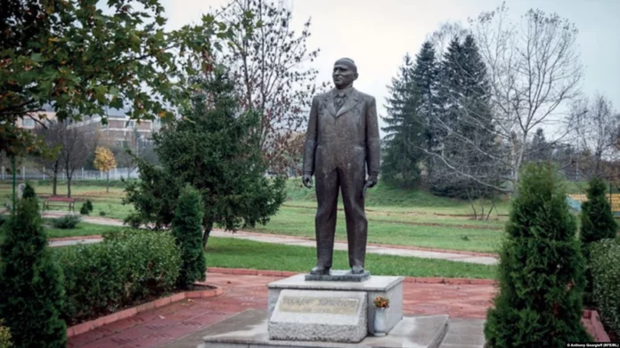 3210212A-5B91-4371-8FAA-0F64A73DFA44_w1597_r1_s