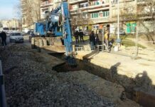 Варненец е с опасност за живота след падане във ВиК изкоп