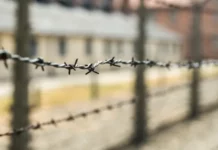 Вдигат с 10% заплатите на надзирателите в затворите и арестите