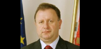 Откриха кмета на Якоруда мъртъв в колата си