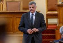 „Български възход“ се регистрира за изборите, Янев очаквал двойно по-добър резултат