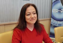 Доц. Катя Михайлова: ПП са деца в политиката, незрели политици