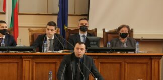 „Възраждане“: „Промяната“ са преписали на 76% антикорупционния закон на ГЕРБ