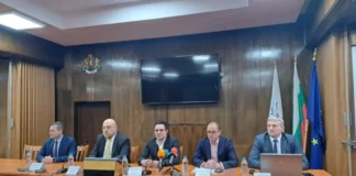 Министър Пулев за хората на Кирил Петков в ББР: Показах им червен картон – за да надградим, трябва да разчистим гнилите ябълки