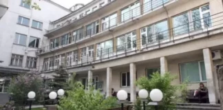 Майката на едно от разменените бебета: Чакаме ДНК тест да реши кое бебе на кого е