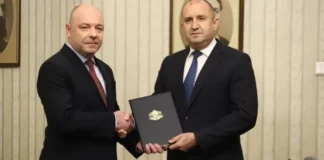 Очаквано ДБ заявиха на проф. Габровски, че няма да подкрепят правителство с мандата на ГЕРБ