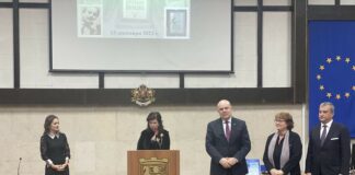 Гешев: Спряхме 200 000 дози наркотици да не отидат при децата