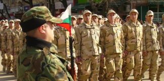 Армията ни търси над 500 военни