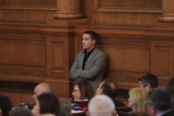 Явор Божанков беше освободен като секретар на 48 ото Народно събрание