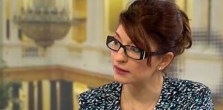 Десислава Атанасова: Вземат се решения, без да бъдат обсъдени