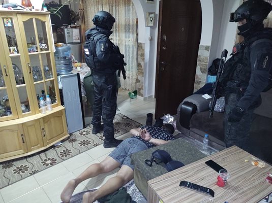 Няколко души бяха задържани при акция на ГДБОП срещу лихвари