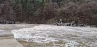 Шест села са откъснати от света, след като Арда заля мост