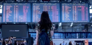 Стотици полети в САЩ са отменени заради срив в системите