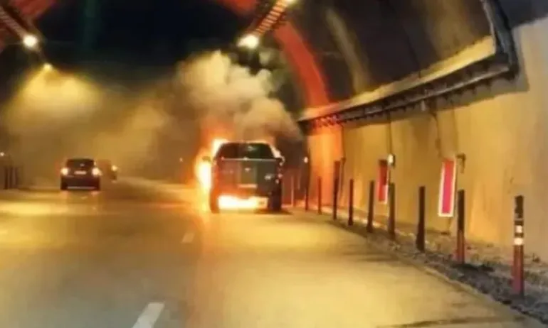 Автомобил се запали тази сутрин в тунел Витиня съобщава БТВ