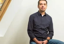 Вицепрезидентът на NEXO Александър Починков e бивш служител на Иво Прокопиев