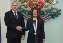 Радев закичи Херо Мустафа с „Мадарски конник“