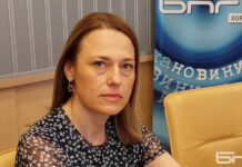 Ива Митева: България е достигнала дъното, трябва да тръгнем отнякъде