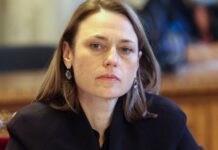 Софийският административен съд отмени заповедта за уволнението на Ива Митева от НС