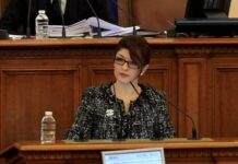 Парламентът гласува оставката на Десислава Атанасова като народен представител