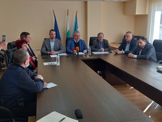 Общинските съветници от групата Автентична лява левица в Пловдив Николай
