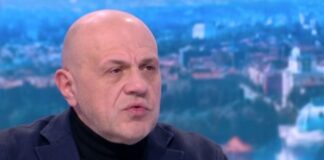 Томислав Дончев: По-добре ярко, отколкото тъмно политическо лице