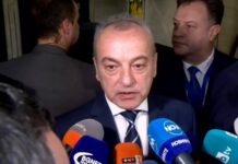 Гълъб Донев отговаря с цитат по Ботев на критиките към служебното правителство от Денков: Смешен плач