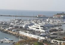 Украинка се удави след купон на яхта в Созопол