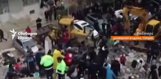 Близо 200 000 души са били евакуирани от 10-те пострадали от земетресенията в Турция окръга