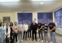 Гешев: Институциите трябва да си вършат работата, а не да прехвърлят вина