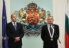 Радев отличи с орден „Мадарски конник“ посланика на Украйна в България Виталий Москаленко
