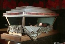 Алкохолик се опита да открадне мумията на Ленин