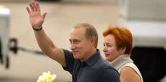 Politico: Бившата съпруга на Путин спешно разпродава вили и имения в Европа