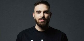 Тото от „Скандау“ се гаври в ефир: Ботев и Левски са шесто поколение турци (Видео)