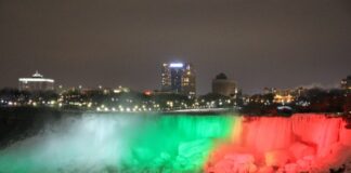 Ниагарският водопад отново бе осветен с цветовете на българския трибагреник